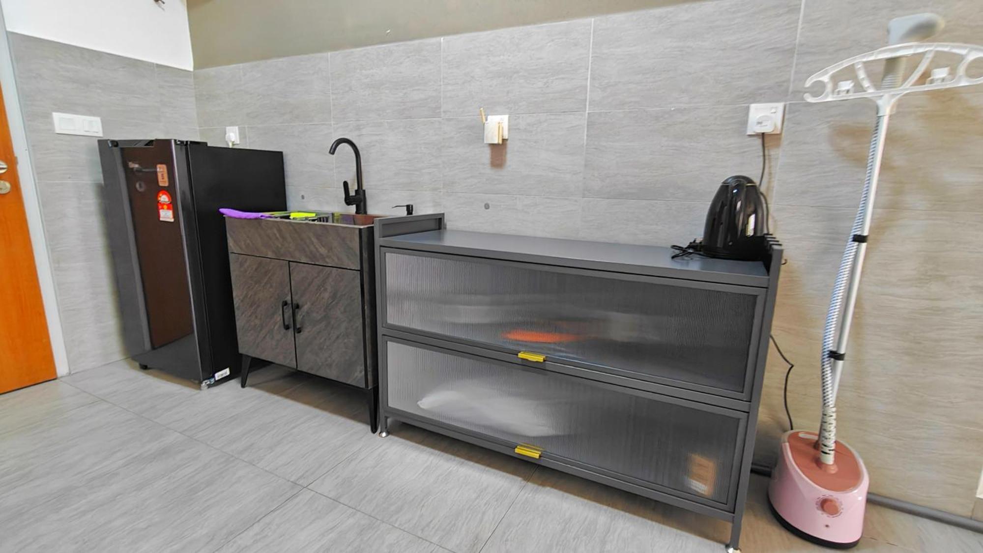 Allbes Sunsuria Forum Soho Apartment